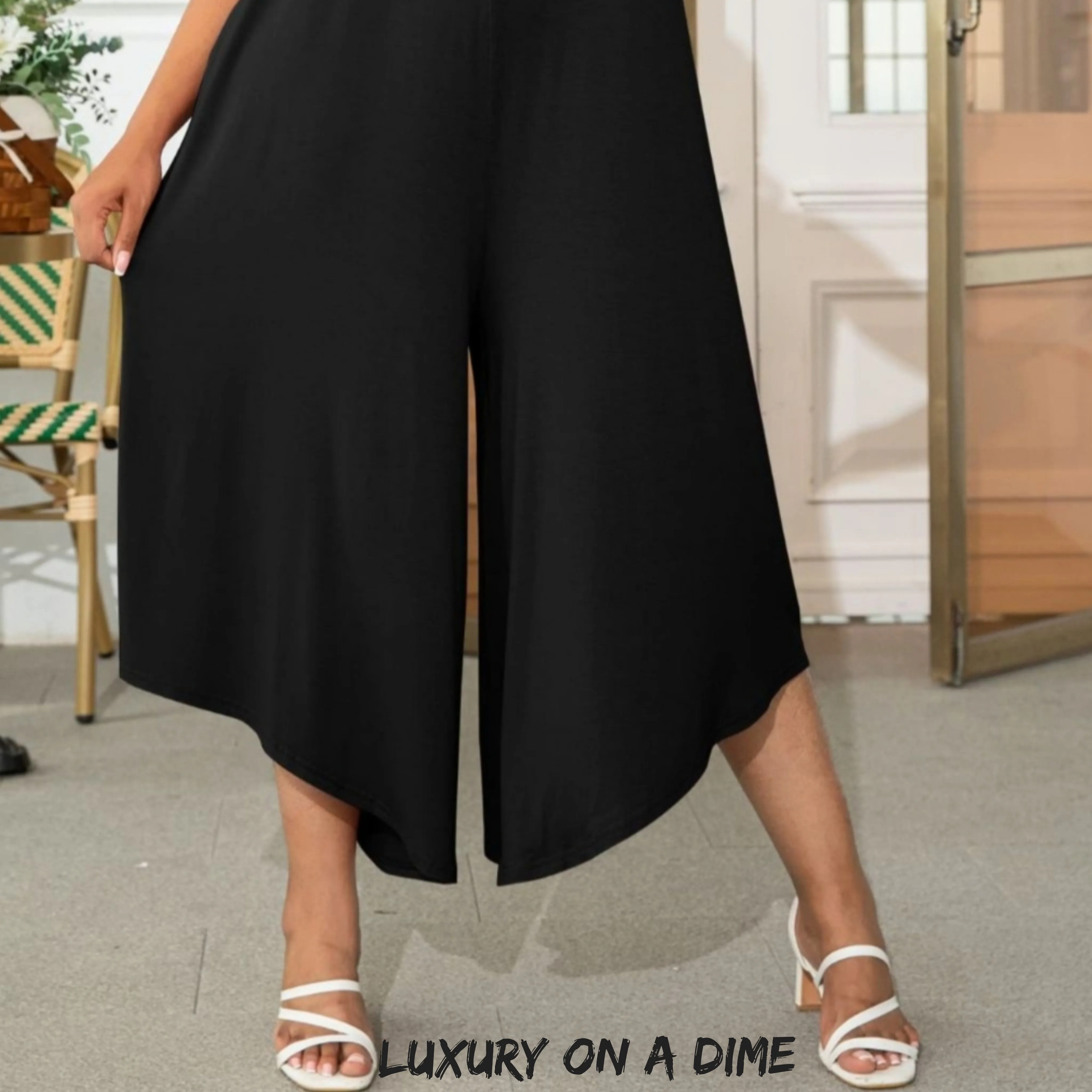 Sleeveless Bohemian Capri Wide Leg Oversized Pant Jumpsuit (Plus Size Only)